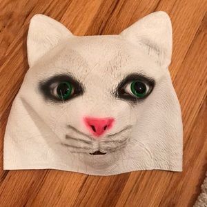 Cat mask